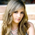 Photo of Elizabeth R. Cournoyer